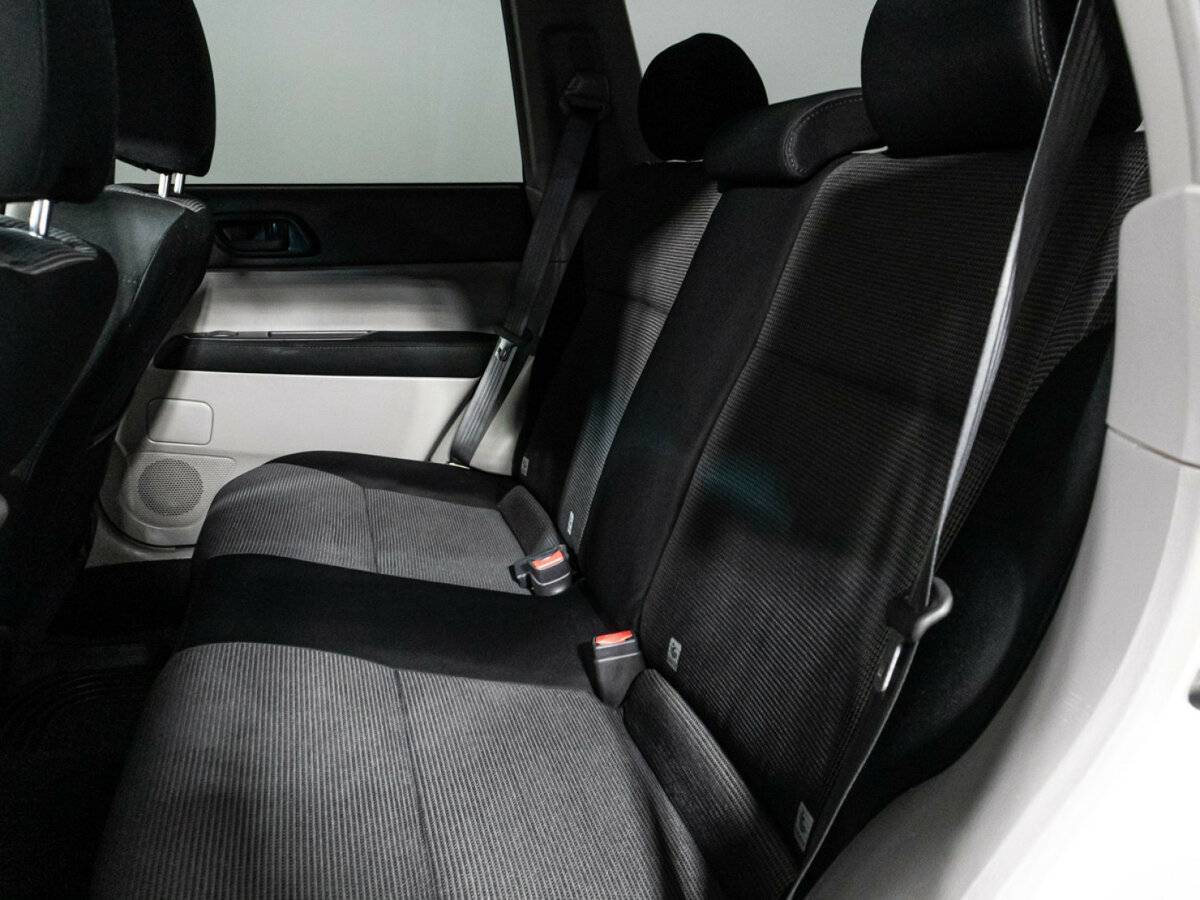 Subaru Forester с пробегом — 2006 год. Фото: #9