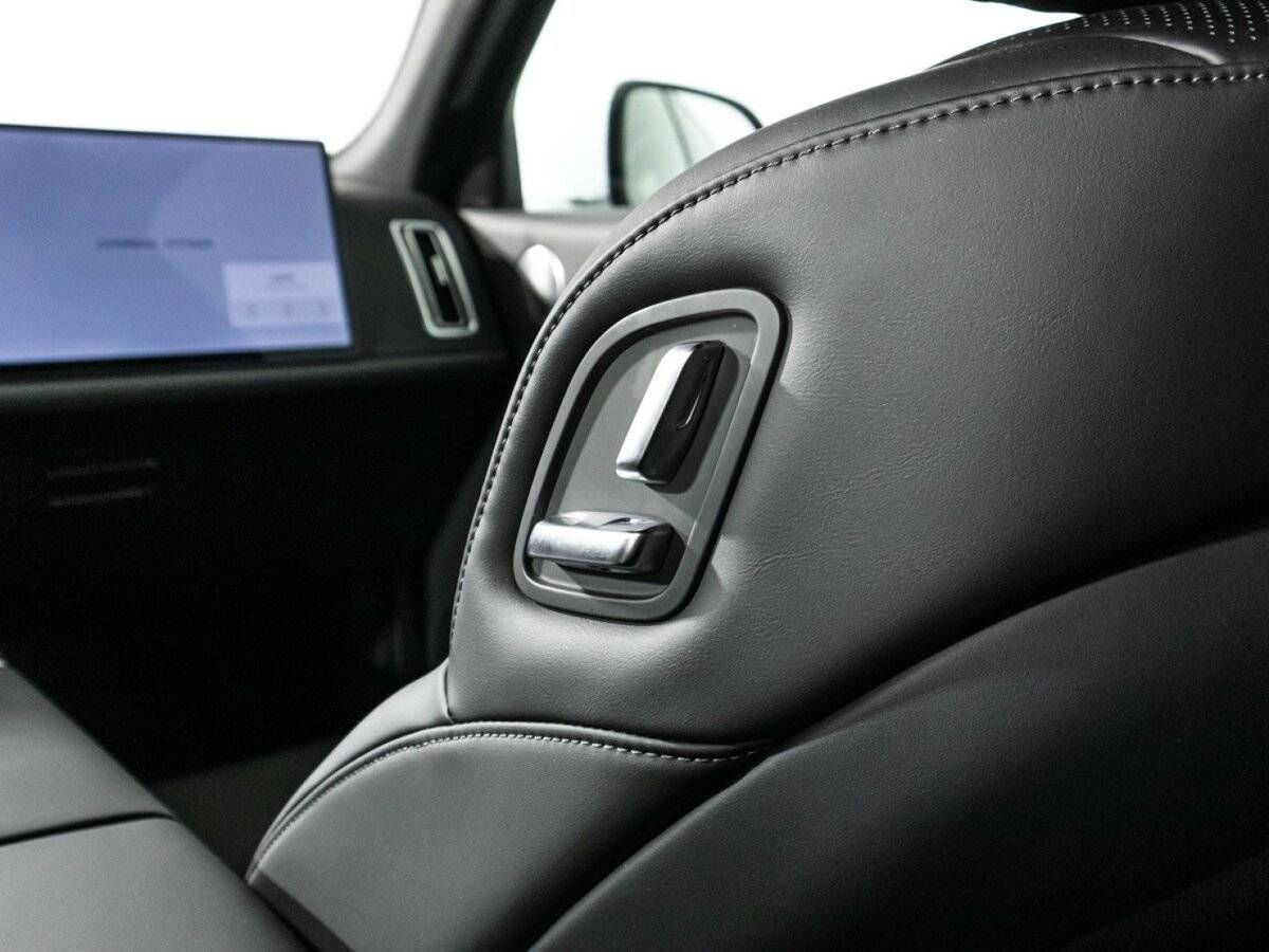 LiXiang L7 с пробегом — 2024 год. Фото: #20