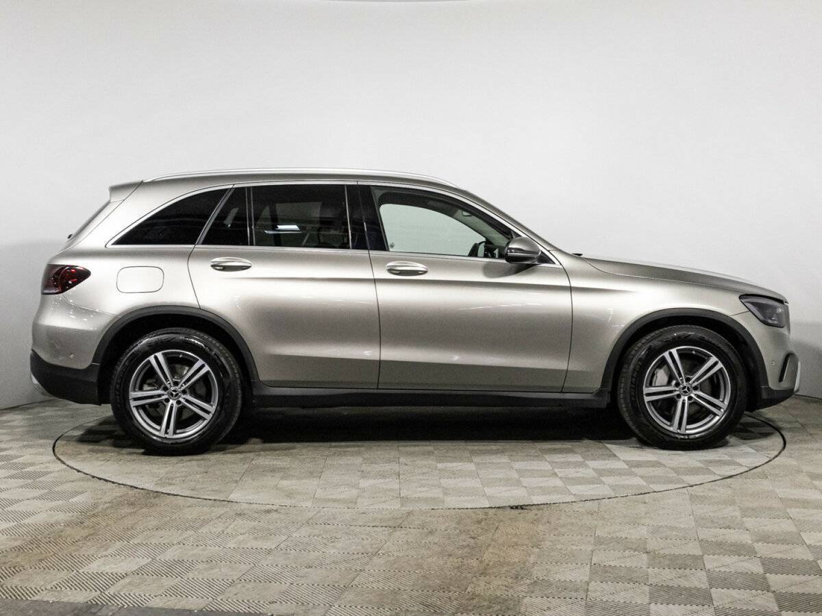 Mercedes-Benz GLC с пробегом — 2019 год. Фото: #3