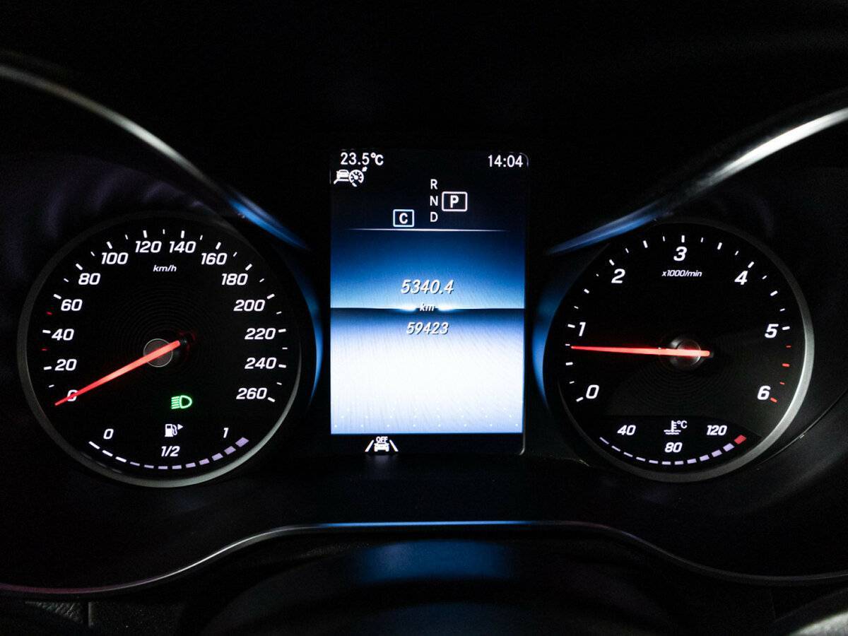 Mercedes-Benz GLC с пробегом — 2019 год. Фото: #11