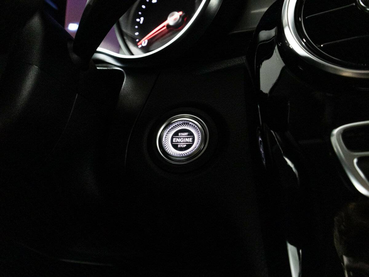 Mercedes-Benz GLC с пробегом — 2019 год. Фото: #23