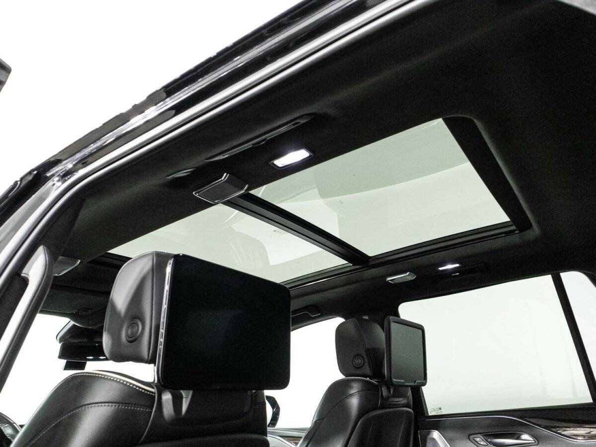 Cadillac Escalade с пробегом — 2021 год. Фото: #17