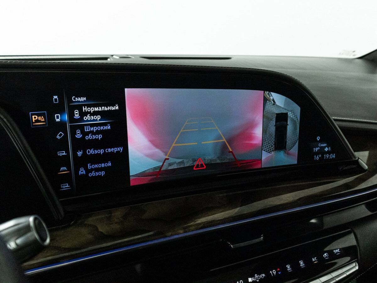 Cadillac Escalade с пробегом — 2021 год. Фото: #26