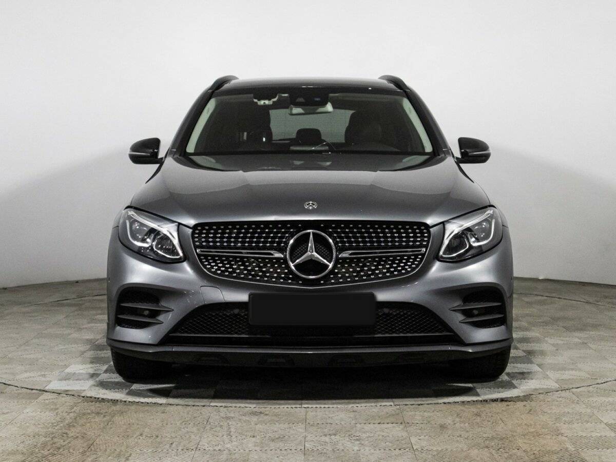 Mercedes-Benz GLC с пробегом — 2018 год. Фото: #1