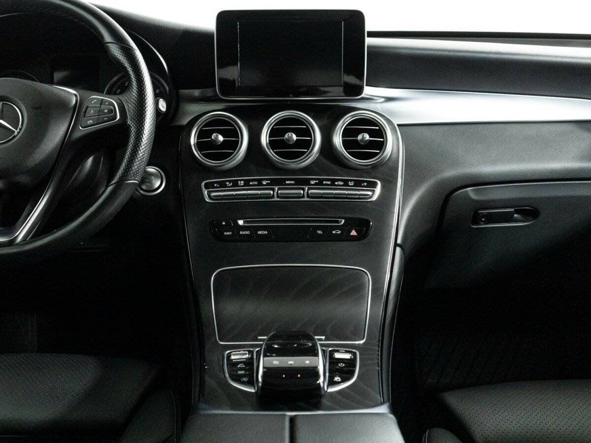 Mercedes-Benz GLC с пробегом — 2018 год. Фото: #13