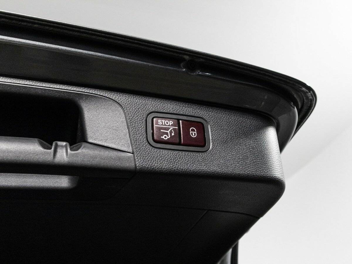 Mercedes-Benz GLC с пробегом — 2018 год. Фото: #15