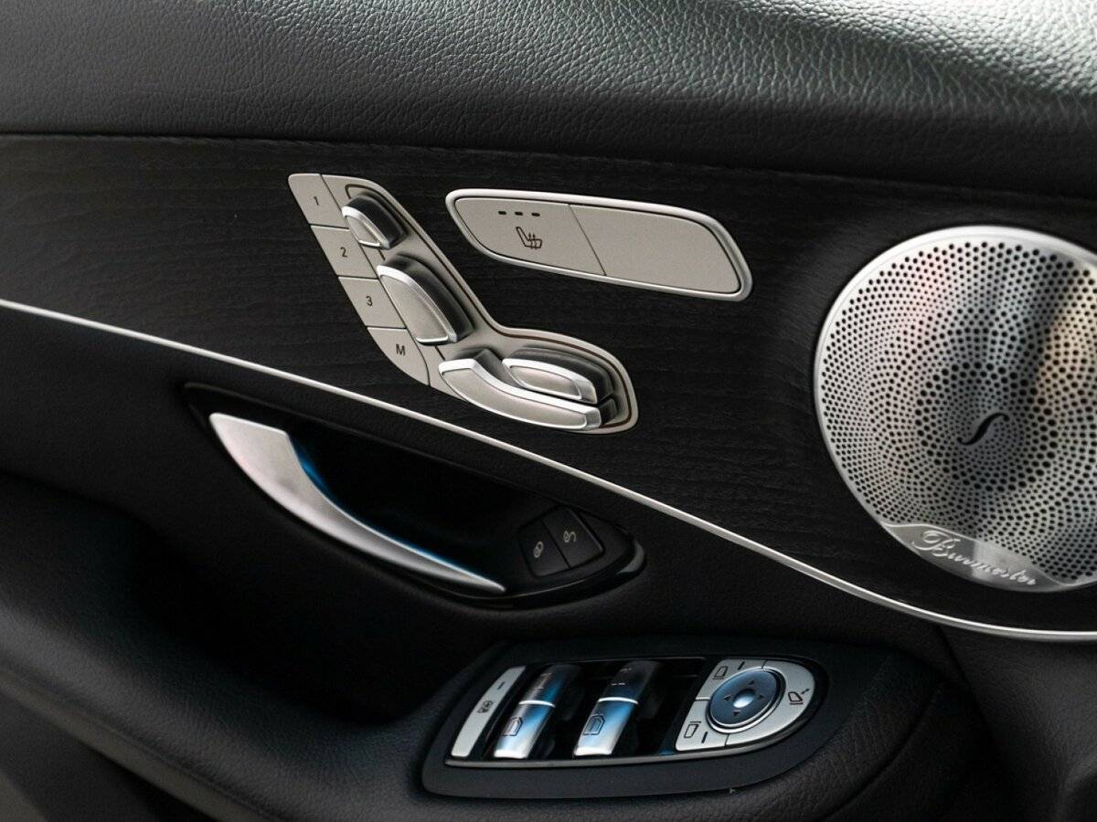 Mercedes-Benz GLC с пробегом — 2018 год. Фото: #17