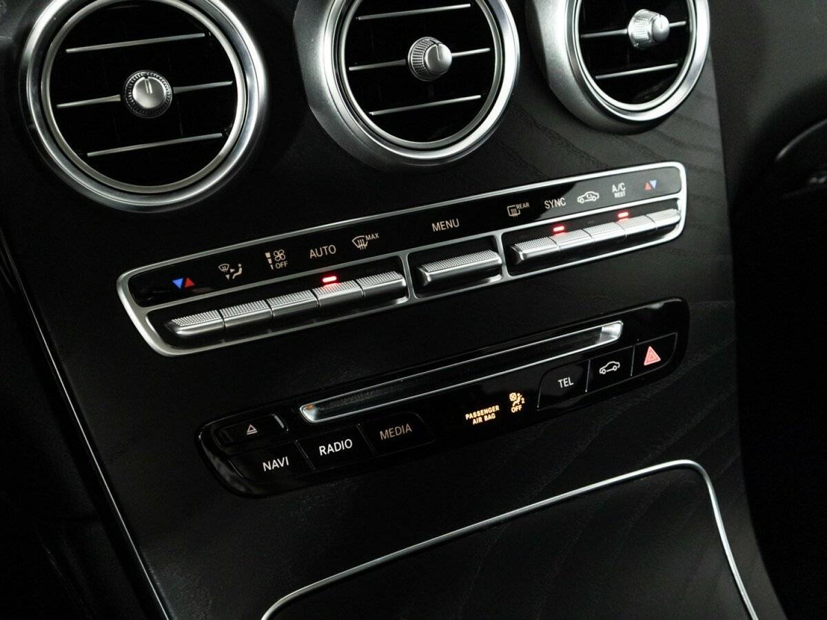 Mercedes-Benz GLC с пробегом — 2018 год. Фото: #22