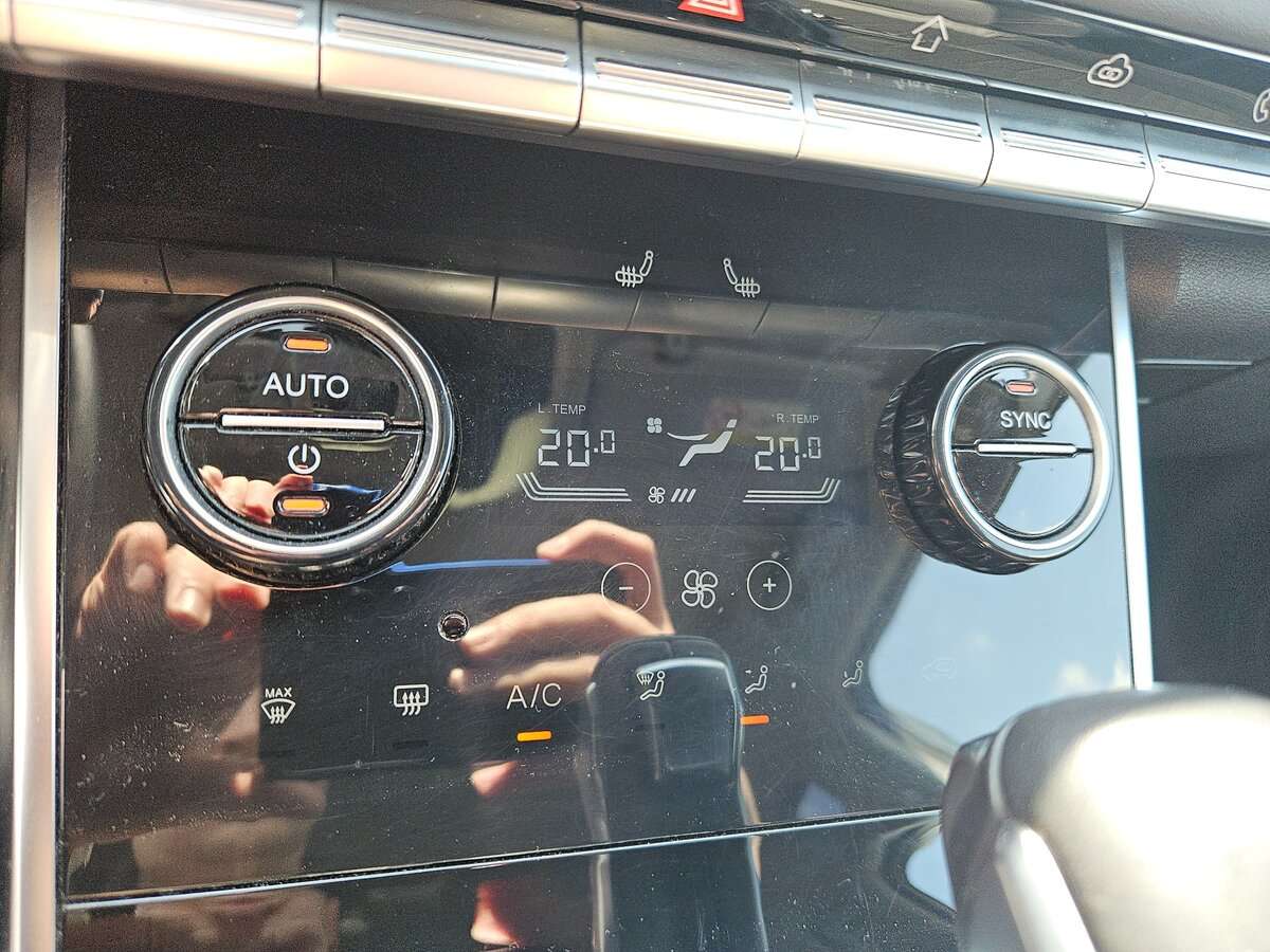 Chery Tiggo 8 с пробегом — 2021 год. Фото: #16