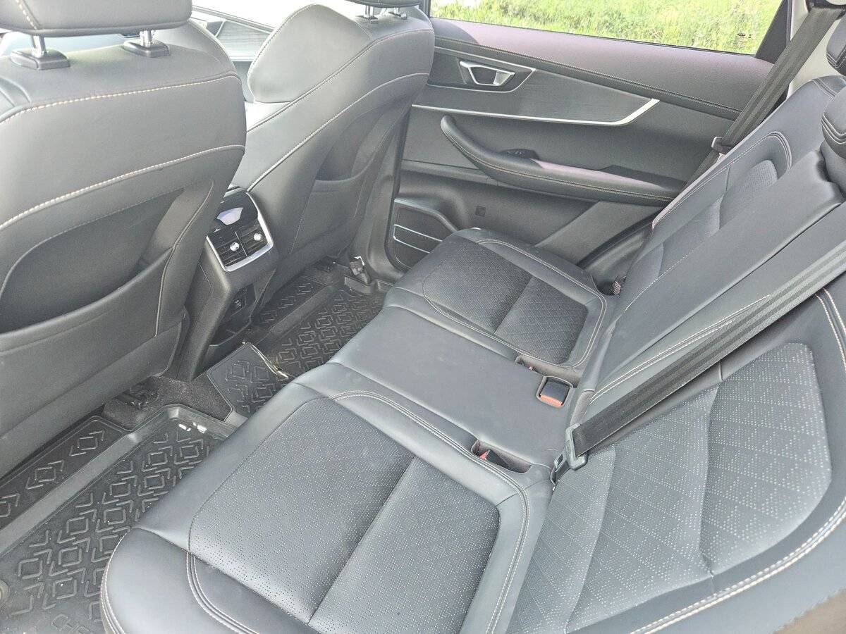 Chery Tiggo 8 с пробегом — 2021 год. Фото: #17