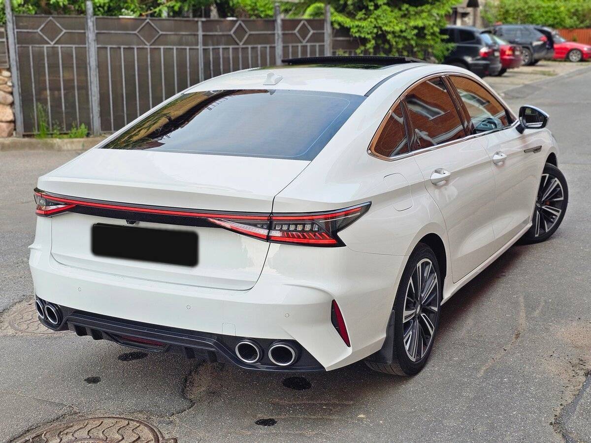 Chery Arrizo 8 с пробегом — 2023 год. Фото: #7