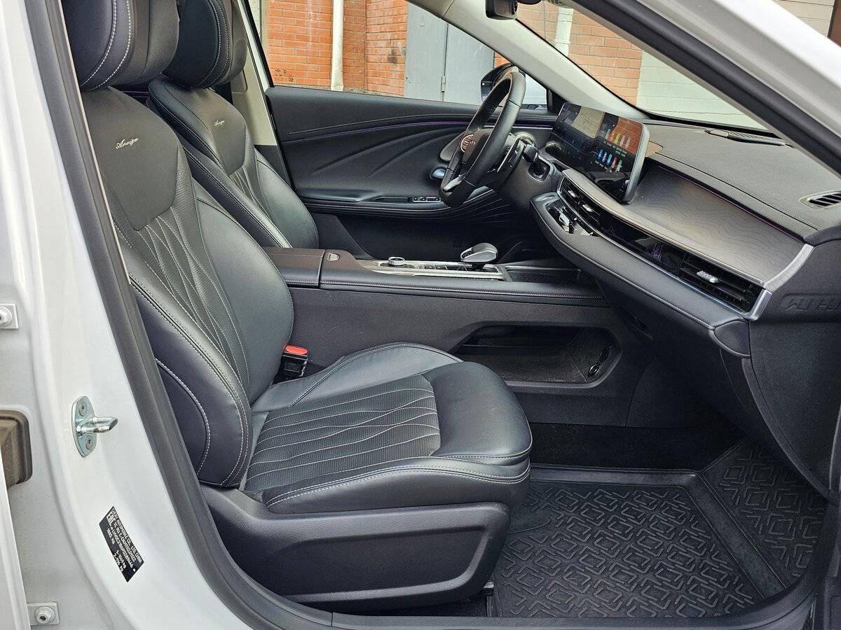 Chery Arrizo 8 с пробегом — 2023 год. Фото: #25