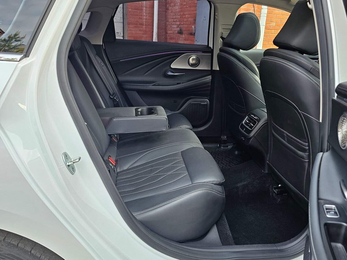 Chery Arrizo 8 с пробегом — 2023 год. Фото: #35