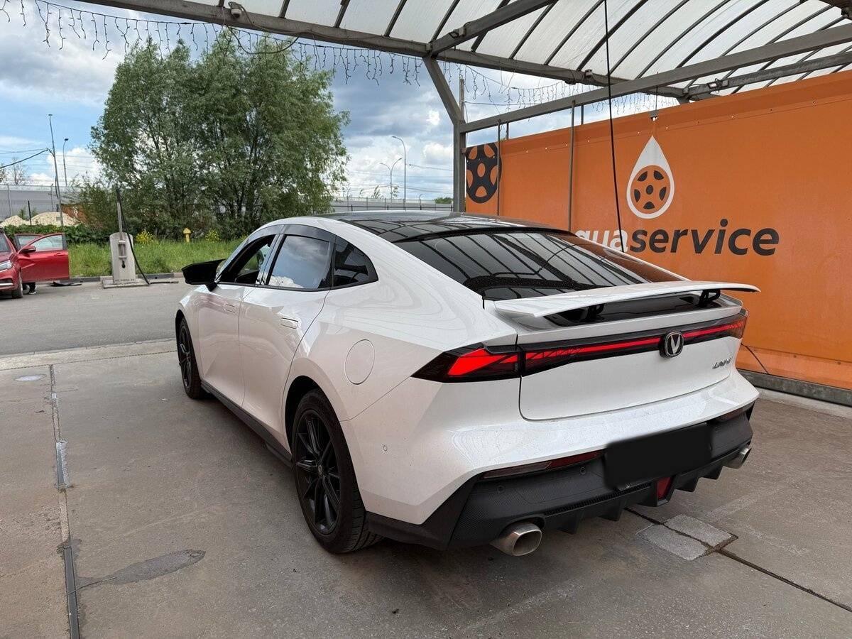 Changan UNI-V с пробегом — 2023 год. Фото: #7