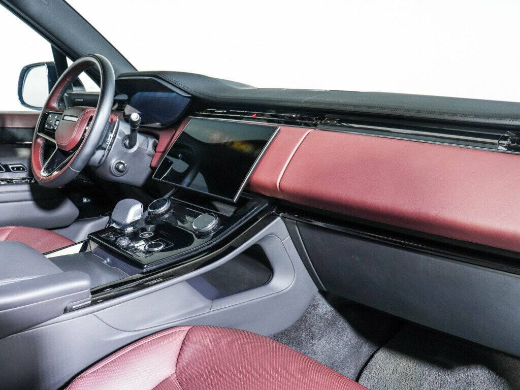 Land Rover Range Rover Sport с пробегом — 2022 год. Фото: #7