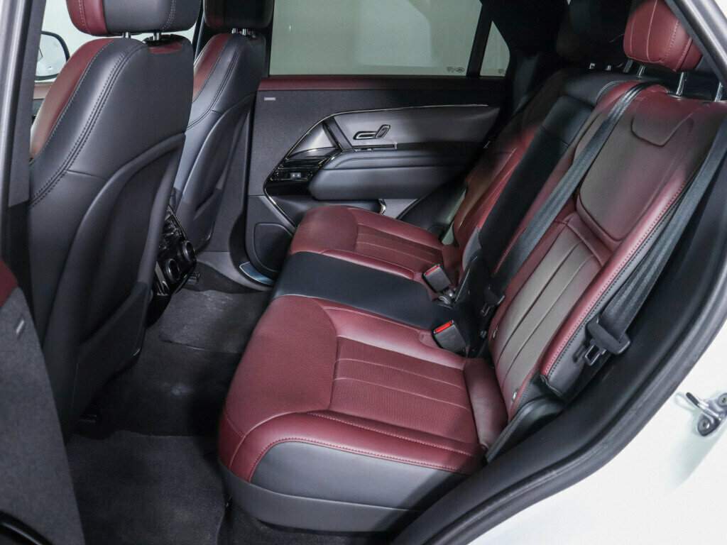 Land Rover Range Rover Sport с пробегом — 2022 год. Фото: #8