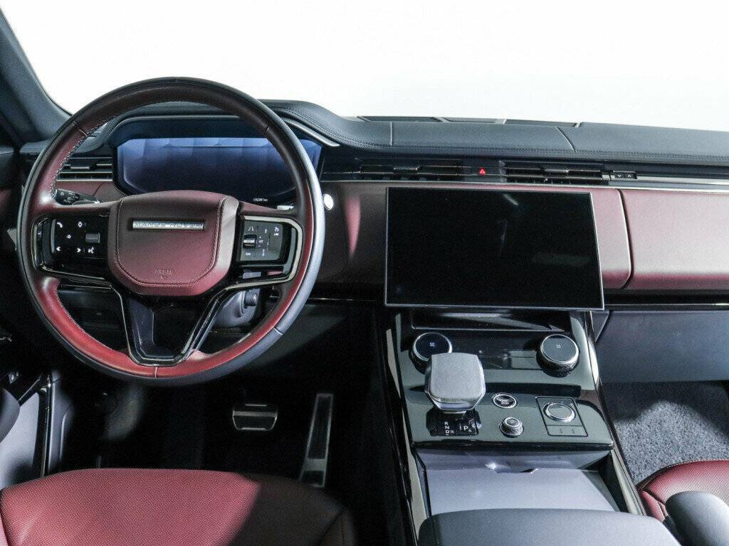 Land Rover Range Rover Sport с пробегом — 2022 год. Фото: #10