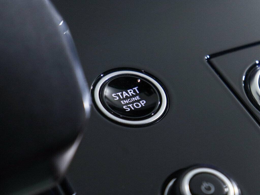 Land Rover Range Rover Sport с пробегом — 2022 год. Фото: #28