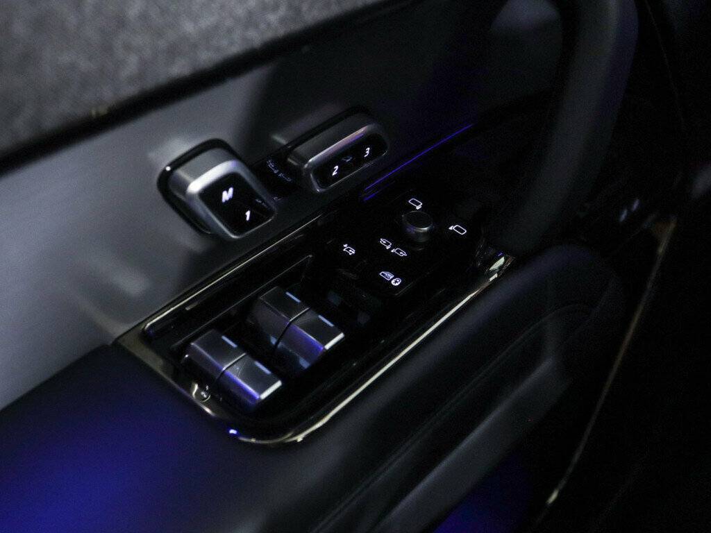 Land Rover Range Rover Sport с пробегом — 2022 год. Фото: #36