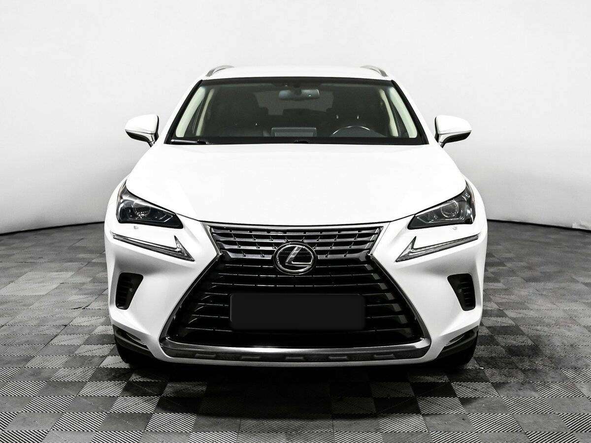 Lexus NX с пробегом — 2018 год. Фото: #1