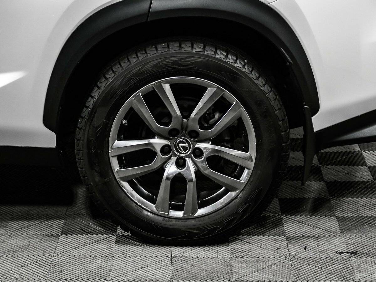 Lexus NX с пробегом — 2018 год. Фото: #13