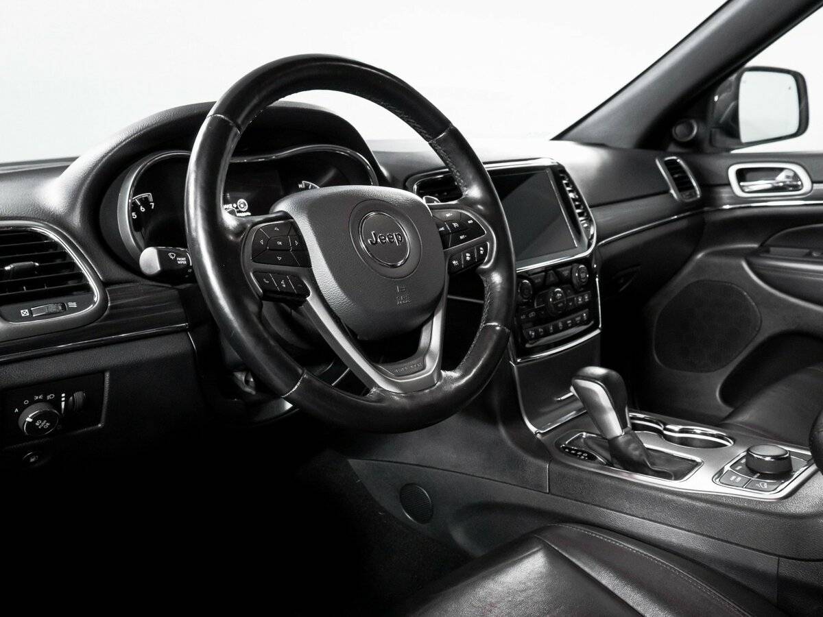 Jeep Grand Cherokee с пробегом — 2020 год. Фото: #13
