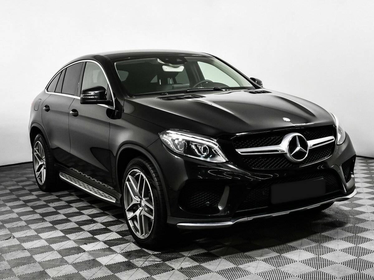 Mercedes-Benz GLE Coupe с пробегом — 2015 год. Фото: #2