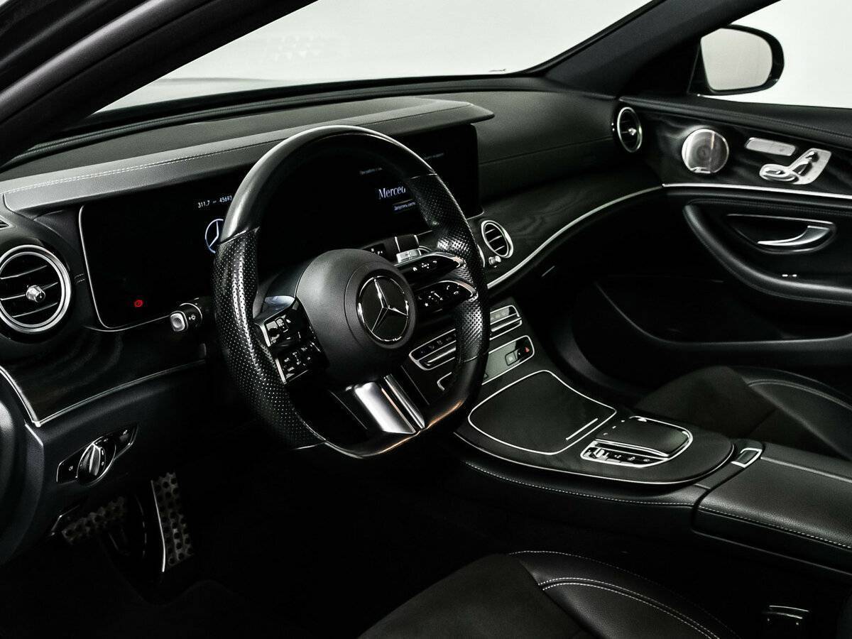 Mercedes-Benz E-Класс с пробегом — 2021 год. Фото: #11