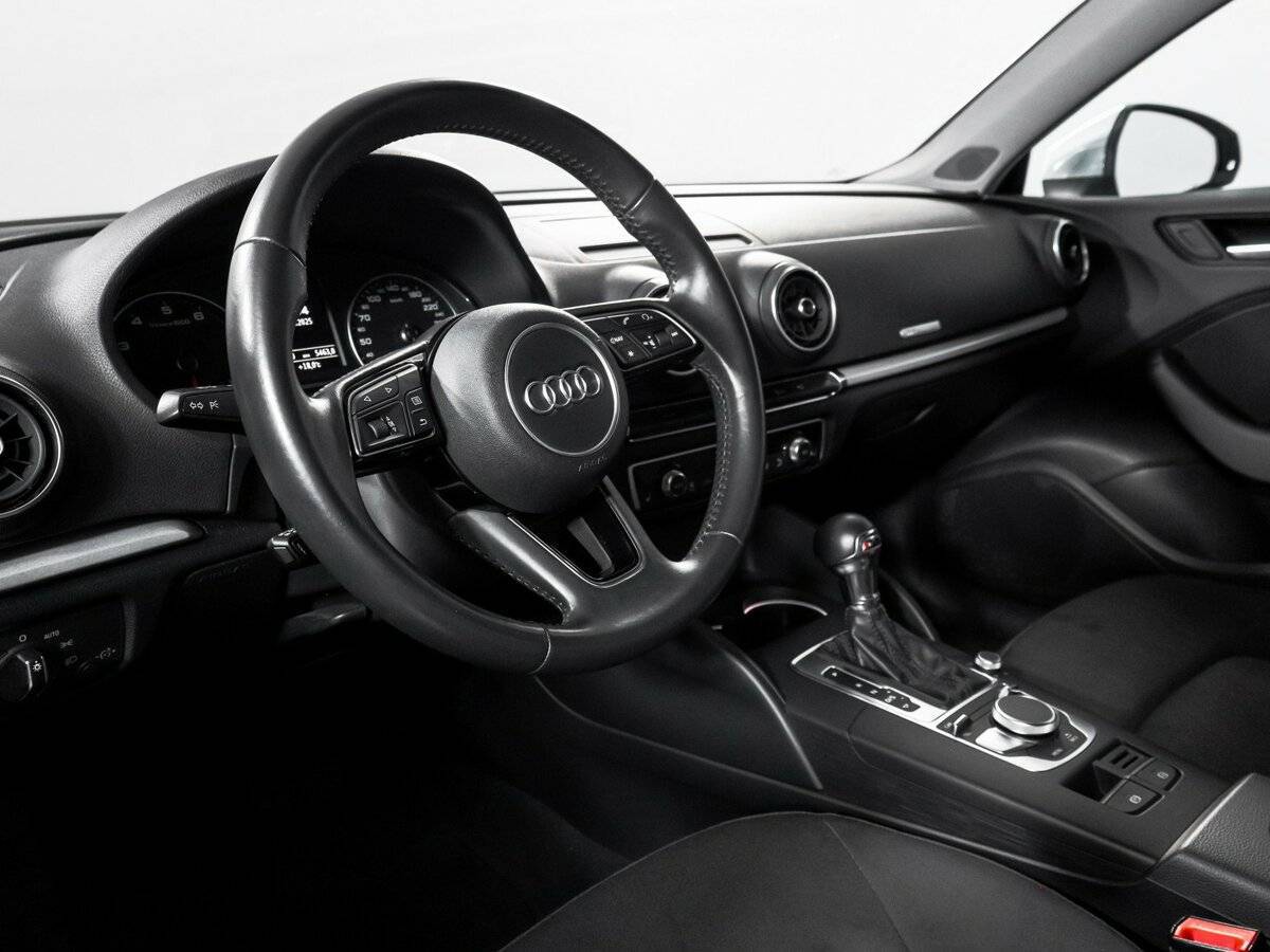 Audi A3 с пробегом — 2017 год. Фото: #13
