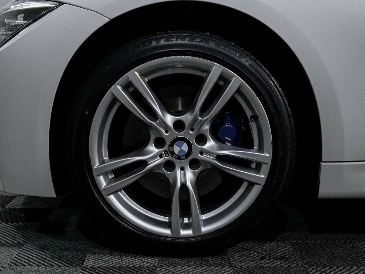 BMW 3 серии с пробегом — 2018 год. Фото: #13
