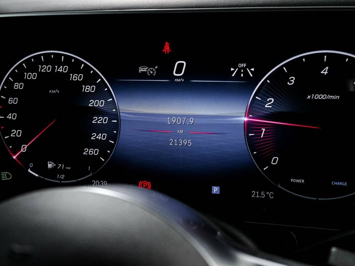 Mercedes-Benz GLC с пробегом — 2023 год. Фото: #10