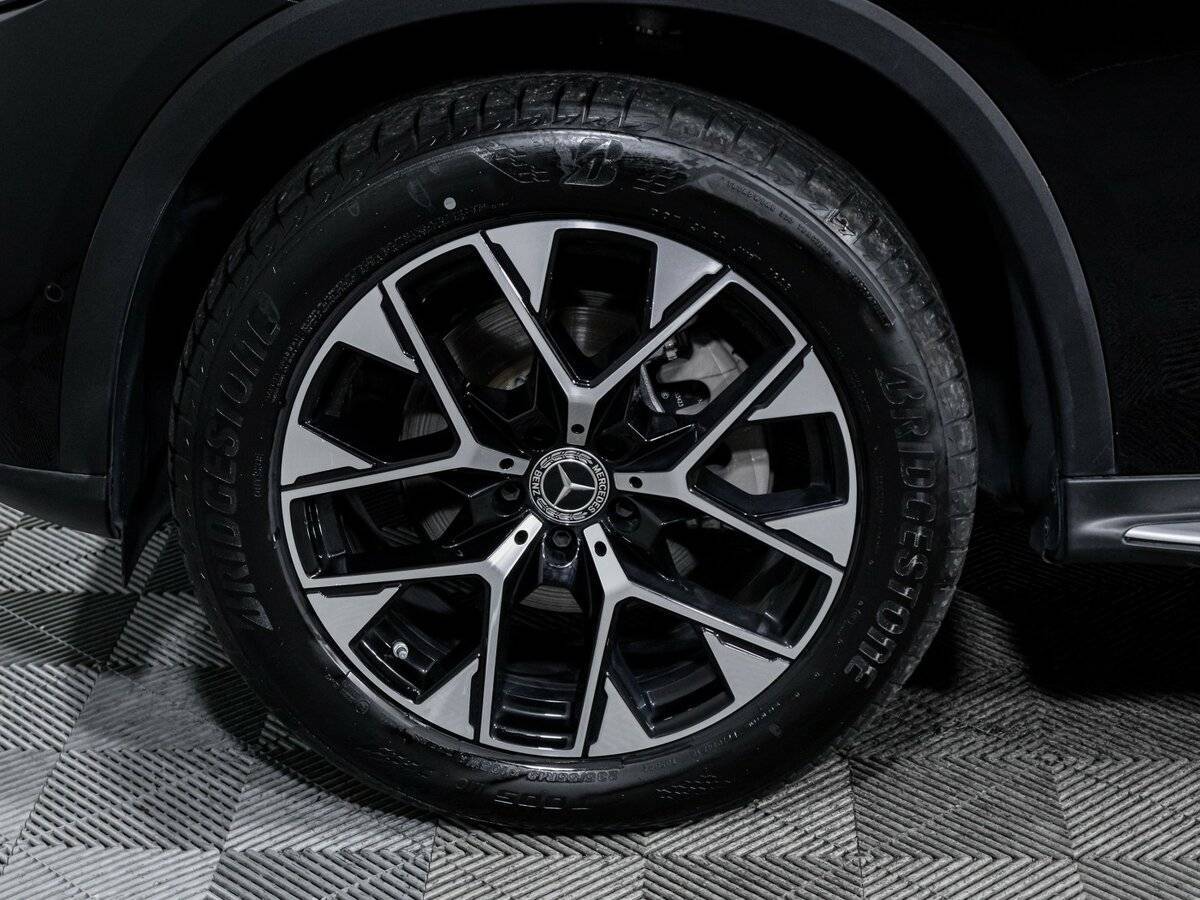 Mercedes-Benz GLC с пробегом — 2023 год. Фото: #14