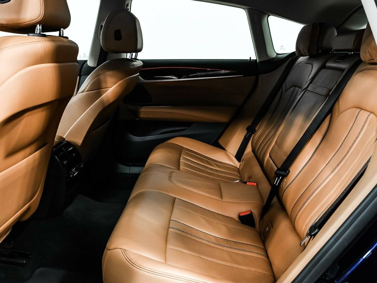 BMW 6 серии с пробегом — 2021 год. Фото: #12