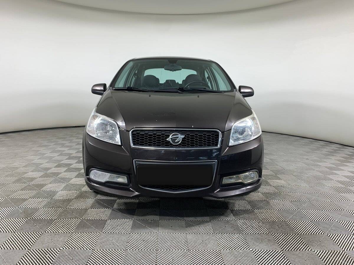 Ravon Nexia R3 с пробегом — 2017 год. Фото: #1