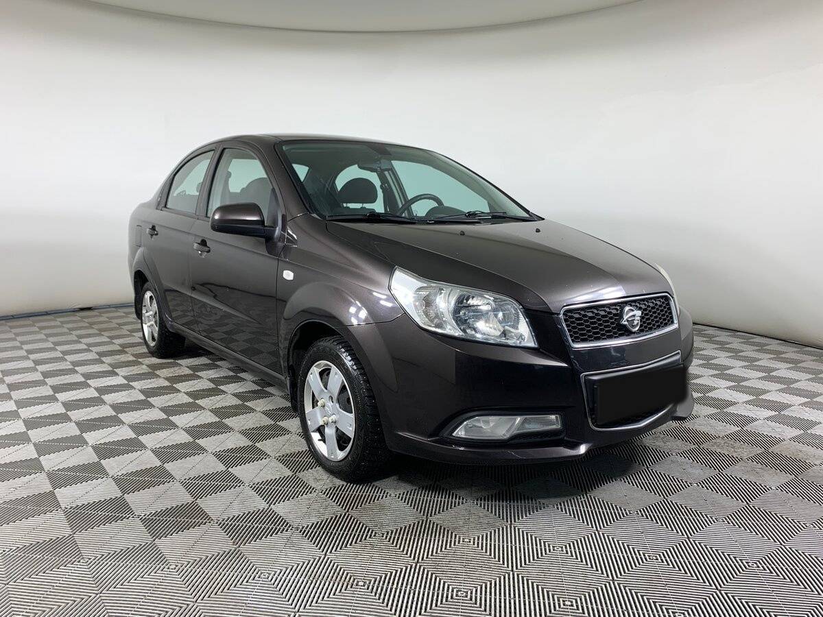 Ravon Nexia R3 с пробегом — 2017 год. Фото: #2