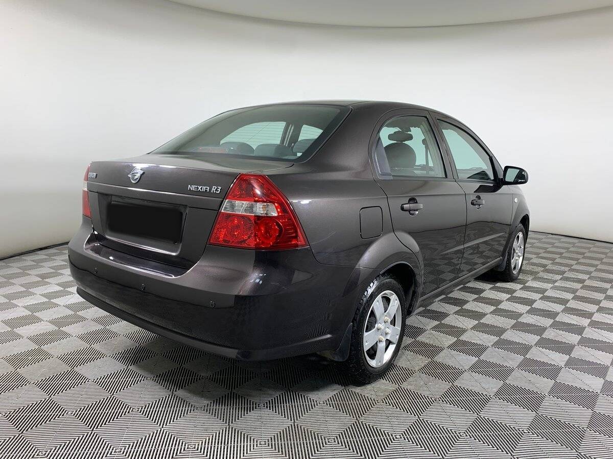 Ravon Nexia R3 с пробегом — 2017 год. Фото: #4