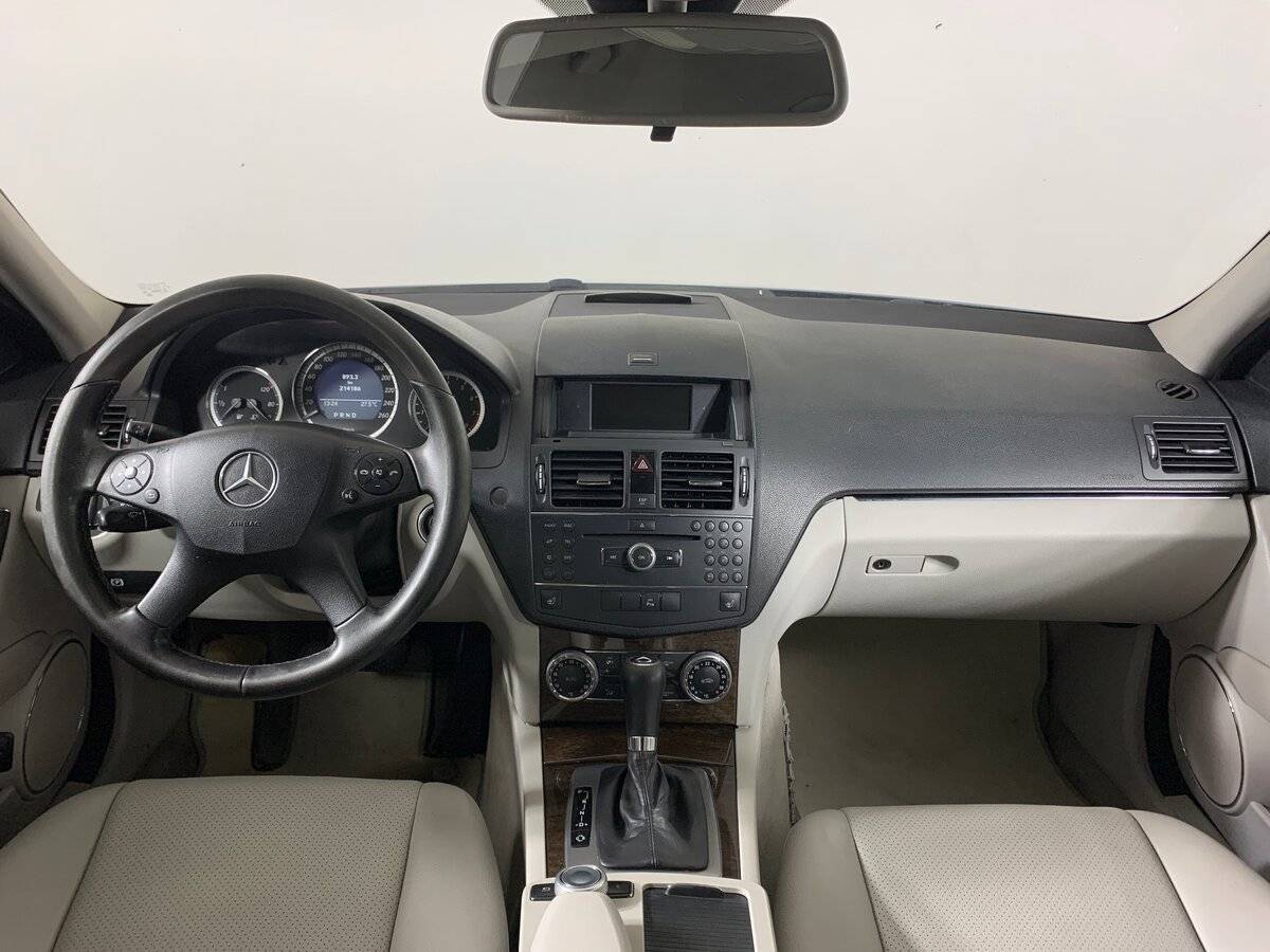 Mercedes-Benz C-Класс с пробегом — 2008 год. Фото: #11