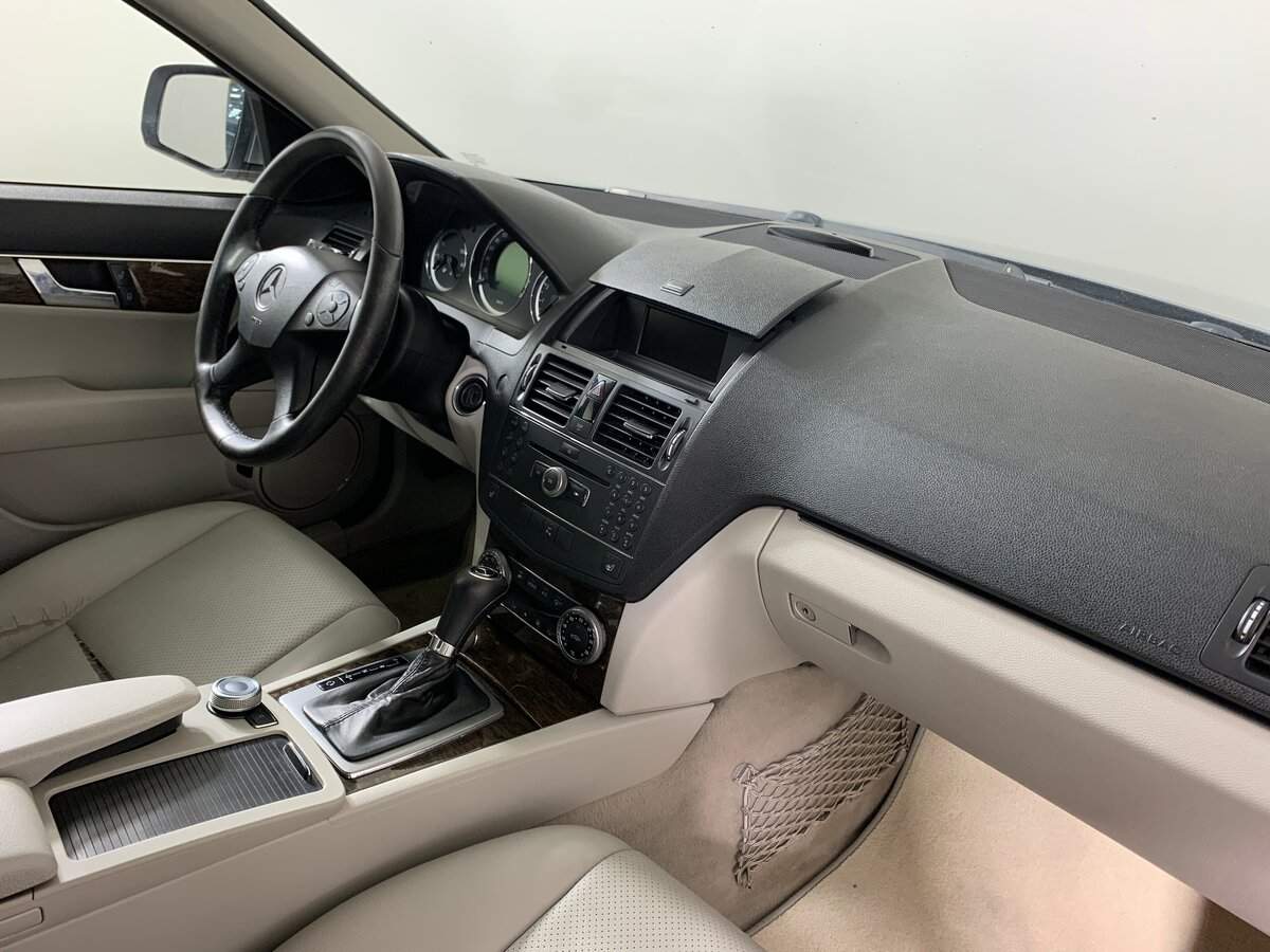 Mercedes-Benz C-Класс с пробегом — 2008 год. Фото: #12