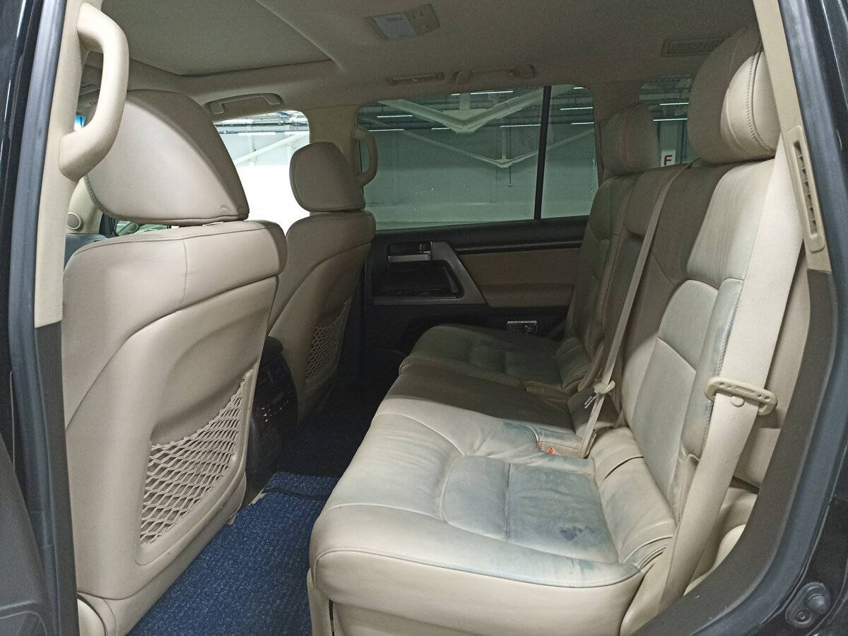 Toyota Land Cruiser с пробегом — 2009 год. Фото: #11