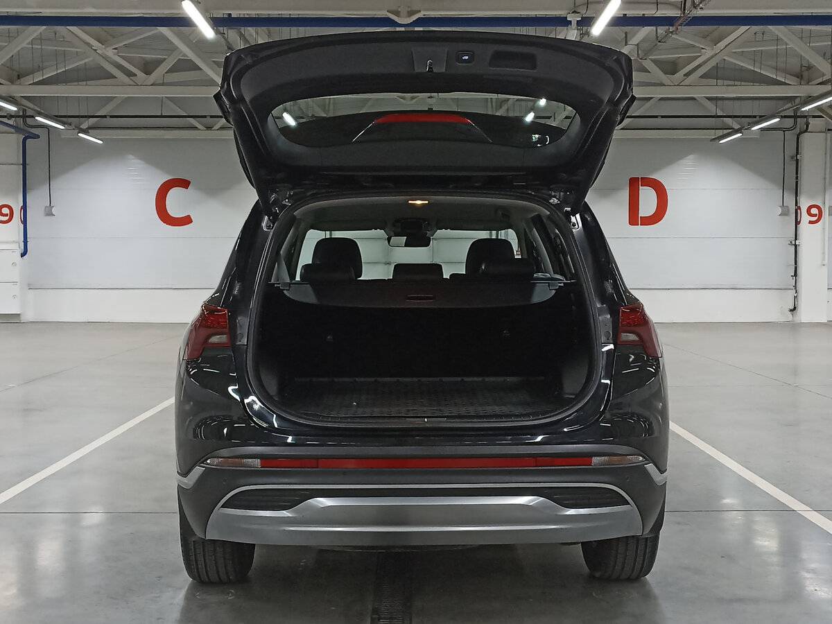 Hyundai Santa Fe с пробегом — 2021 год. Фото: #9