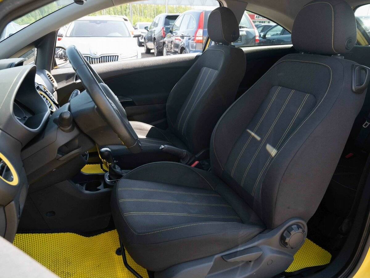 Opel Corsa с пробегом — 2011 год. Фото: #7