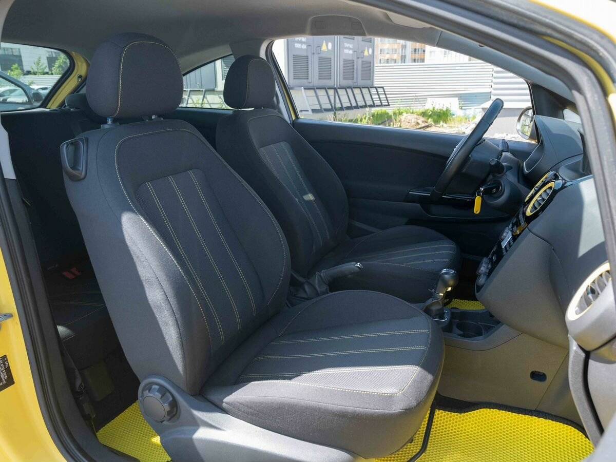 Opel Corsa с пробегом — 2011 год. Фото: #10