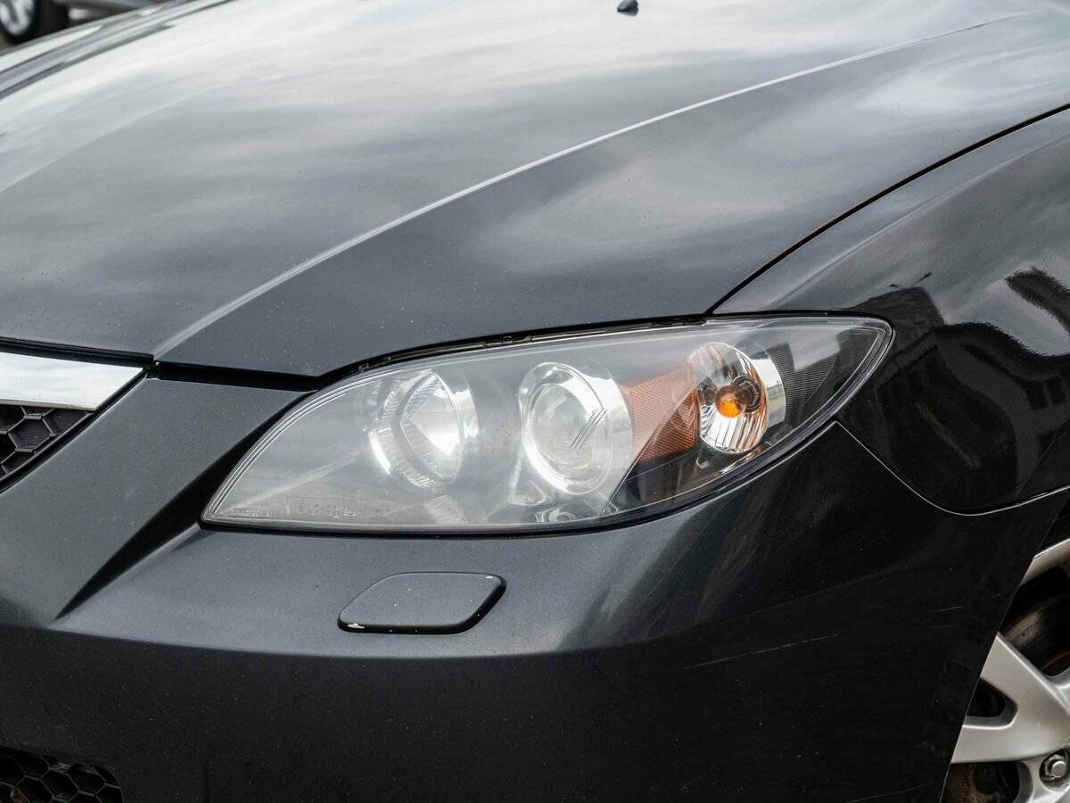 Mazda 3 с пробегом — 2008 год. Фото: #6