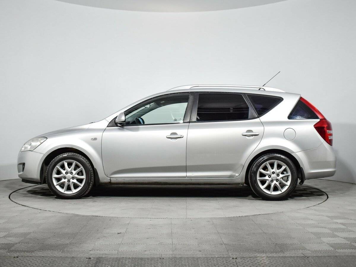 Kia Ceed с пробегом — 2009 год. Фото: #7