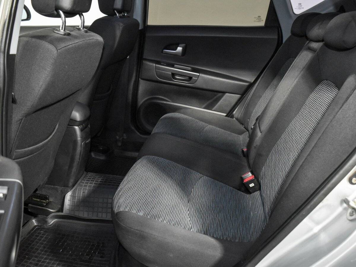 Kia Ceed с пробегом — 2009 год. Фото: #10