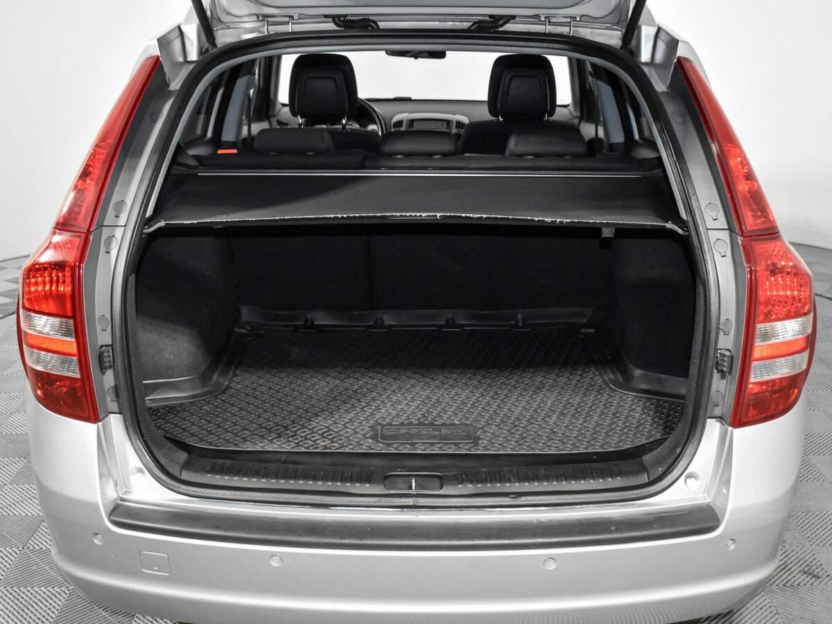 Kia Ceed с пробегом — 2009 год. Фото: #17