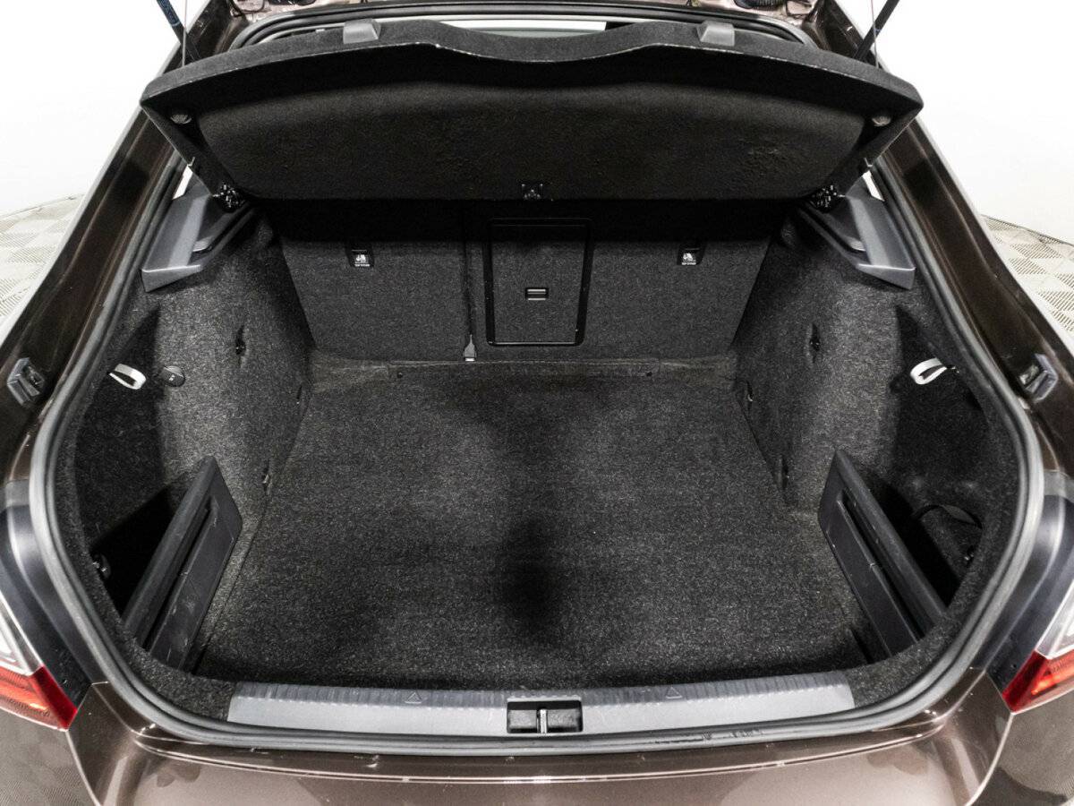 Skoda Octavia с пробегом — 2018 год. Фото: #14