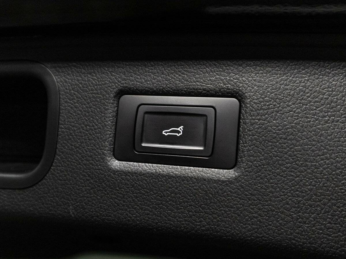 Voyah Free с пробегом — 2023 год. Фото: #25