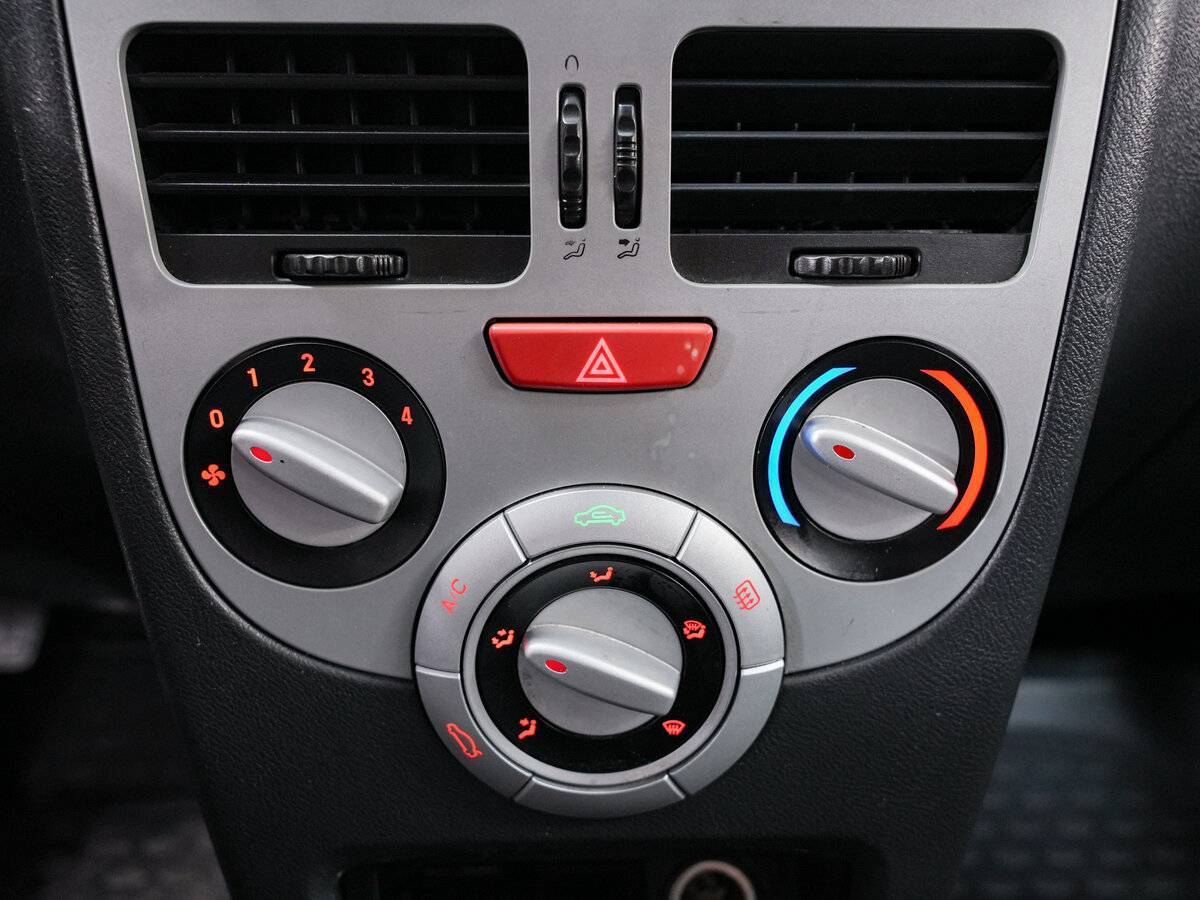 Chery Very (A13) с пробегом — 2011 год. Фото: #16