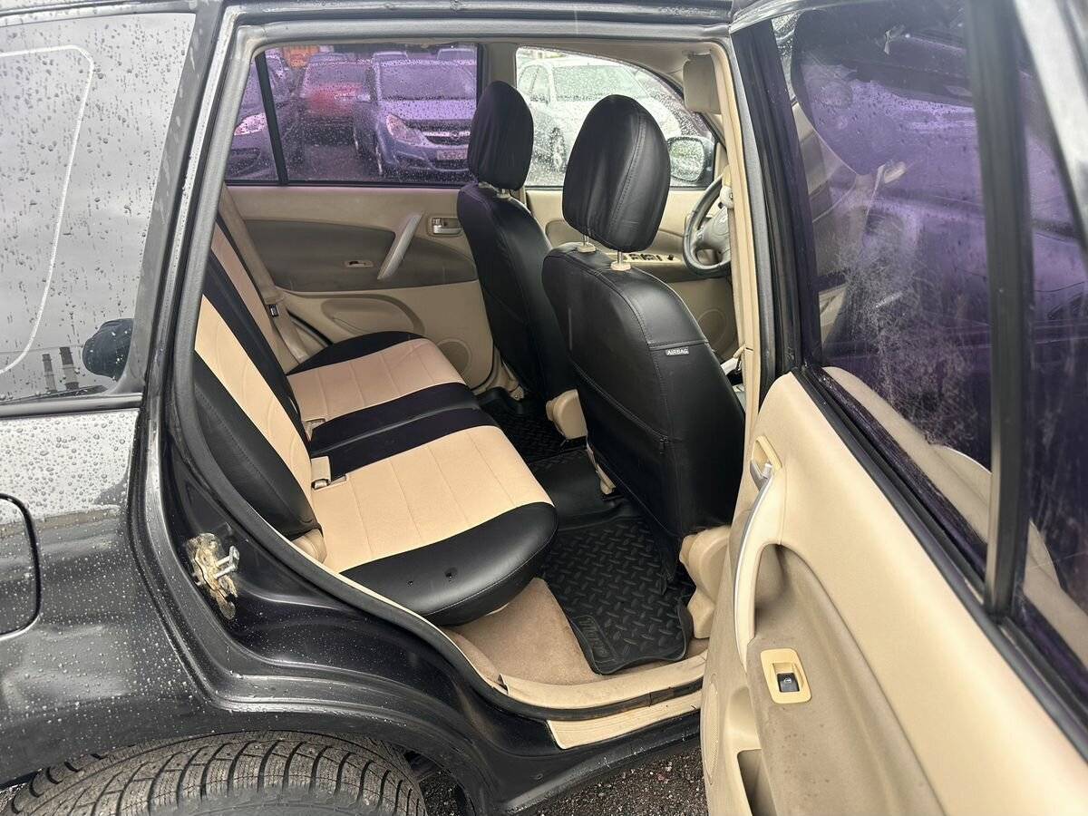 Chery Tiggo (T11) с пробегом — 2009 год. Фото: #8